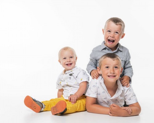 photo-william-b-besançon-portrait-studio-couple-individuel-groupe-doubs-jura-haute-saone-franche-comte-bourgogne-MAJ2022