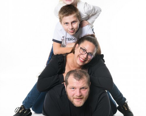 photo-william-b-besançon-portrait-studio-couple-individuel-groupe-doubs-jura-haute-saone-franche-comte-bourgogne-MAJ2022